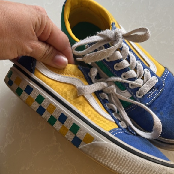 Vans boy or girl tennis shoes size 13 - Picture 2 of 4